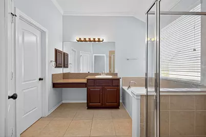 137 Cheswood Manor, The Woodlands, TX 77382 - Photo 17