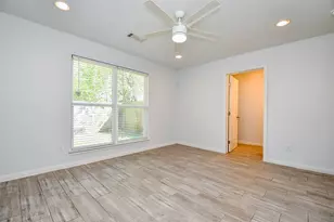 6747 England St, Houston, TX 77021 - Photo 23