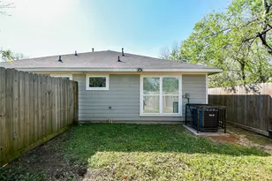 6747 England St, Houston, TX 77021 - Photo 31