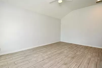 6747 England Street #A, Houston, TX 77021 - Photo 9