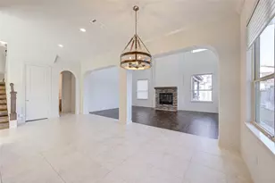 2422 Camden Creek Ln, Houston, TX 77077 - Photo 9