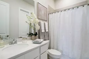 4635 Sanders Meadow Ln, Sugar Land, TX 77479 - Photo 13