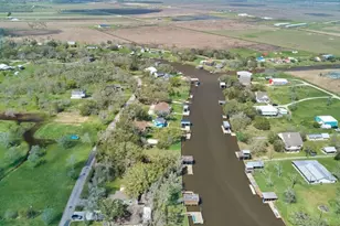 929 Private Rd 652, Sargent, TX 77414 - Photo 31