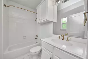 1402 Wentworth St, Houston, TX 77004 - Photo 21