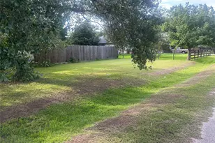 3411 Avenue F, Pattison, TX 77466 - Photo 3