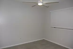 7410 Canasta Ln, Houston, TX 77083 - Photo 21