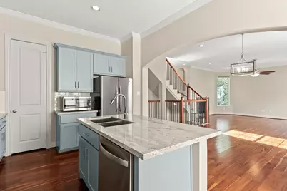 5610 Kiam Street #C, Houston, TX 77007 - Photo 9