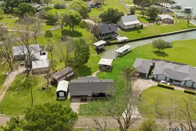 220 Teal Circle, Livingston, TX 77351 - Photo 33