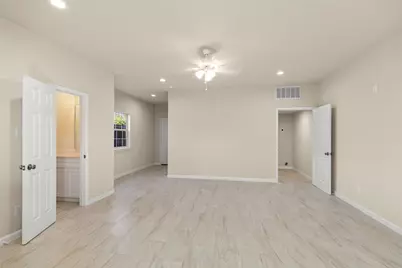 7750 Avenue J, Houston, TX 77012 - Photo 11