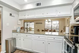 129 Capetown, Conroe, TX 77356 - Photo 7