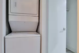 715 W 13th St, Houston, TX 77008 - Photo 5