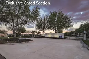 10507 S Sunrise Shores Ln, Cypress, TX 77433 - Photo 3