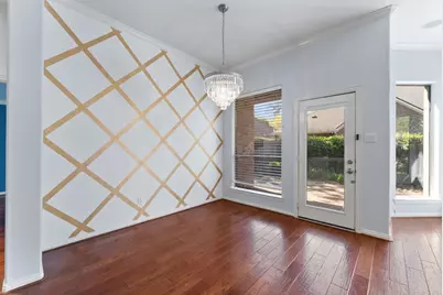 31 N Warbler Bend Circle, The Woodlands, TX 77382 - Photo 7