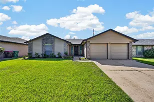 707 Shenandoah Dr, Richmond, TX 77469 - Photo 1