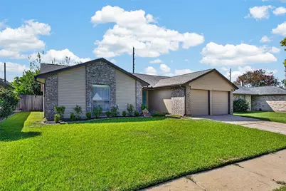 707 Shenandoah Drive, Richmond, TX 77469 - Photo 3