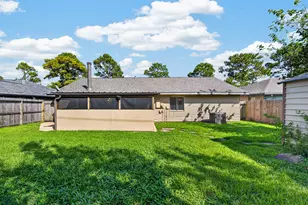 707 Shenandoah Dr, Richmond, TX 77469 - Photo 41