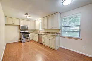 5730 Southminster Dr, Houston, TX 77035 - Photo 17