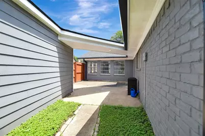 11514 Sagewillow Lane, Houston, TX 77089 - Photo 29