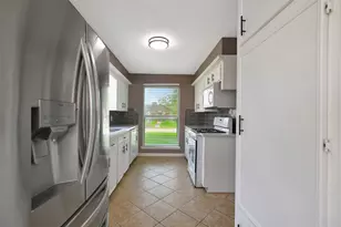 11514 Sagewillow Ln, Houston, TX 77089 - Photo 7