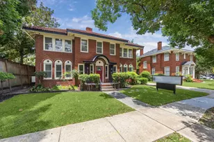 708 Sul Ross St, Houston, TX 77006 - Photo 1