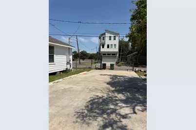 1406 E 33rd Street, Houston, TX 77022 - Photo 9