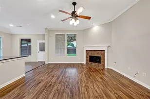 24222 Lake Path Cir, Katy, TX 77493 - Photo 9