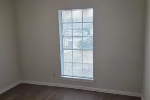 7410 Pierrepont Dr, Houston, TX 77040 - Photo 17