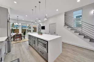 1205 E 28th St, Houston, TX 77009 - Photo 7