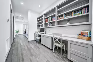 1205 E 28th St, Houston, TX 77009 - Photo 21