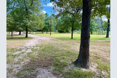48 Hall Drive N, Montgomery, TX 77316 - Photo 17