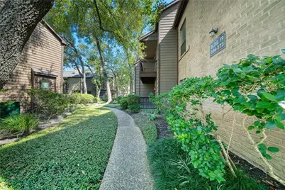 11711 Memorial Drive #573, Houston, TX 77024 - Photo 3