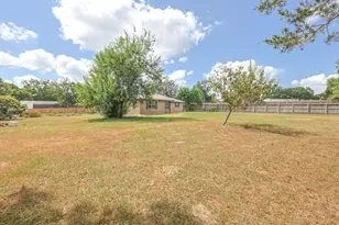 2934 Goodson Loop, Pinehurst, TX 77362 - Photo 5