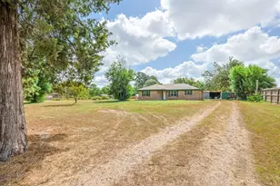2934 Goodson Loop, Pinehurst, TX 77362 - Photo 3