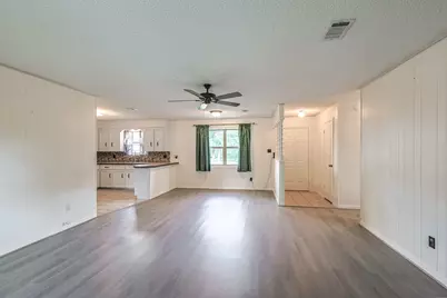2934 Goodson Loop, Pinehurst, TX 77362 - Photo 11