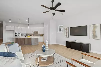 12131 Canal View Boulevard, Mont Belvieu, TX 77523 - Photo 9