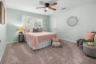 9217 Timber Knoll Dr, College Station, TX 77845 - Photo 21