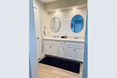 12508 E Buena Vista Drive, Galveston, TX 77554 - Photo 25