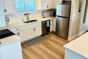 12508 E Buena Vista Dr, Galveston, TX 77554 - Photo 21