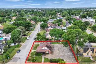 713 Fairbanks St, Houston, TX 77009 - Photo 5