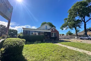 713 Fairbanks St, Houston, TX 77009 - Photo 1