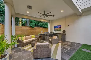 2302 Persa St, Houston, TX 77019 - Photo 19