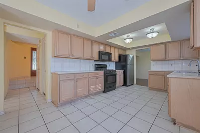 5127 Smokey River Drive, Katy, TX 77449 - Photo 15
