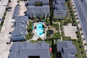 7000 Seawall Blvd, Galveston, TX 77551 - Photo 33