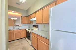 7663 Cambridge St, Houston, TX 77054 - Photo 13