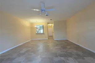 7663 Cambridge St, Houston, TX 77054 - Photo 9