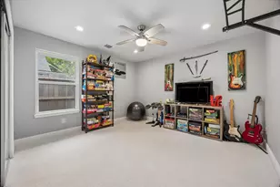 1310 Elliston St, Houston, TX 77023 - Photo 17