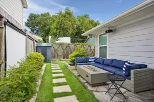 1310 Elliston St, Houston, TX 77023 - Photo 23