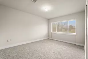 514 Gammon Dr, Houston, TX 77022 - Photo 3