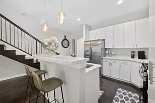 2216 Chenevert St, Houston, TX 77003 - Photo 5