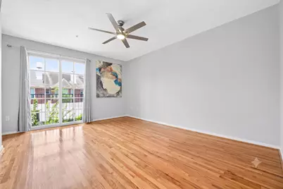 2216 Chenevert Street #7, Houston, TX 77003 - Photo 11